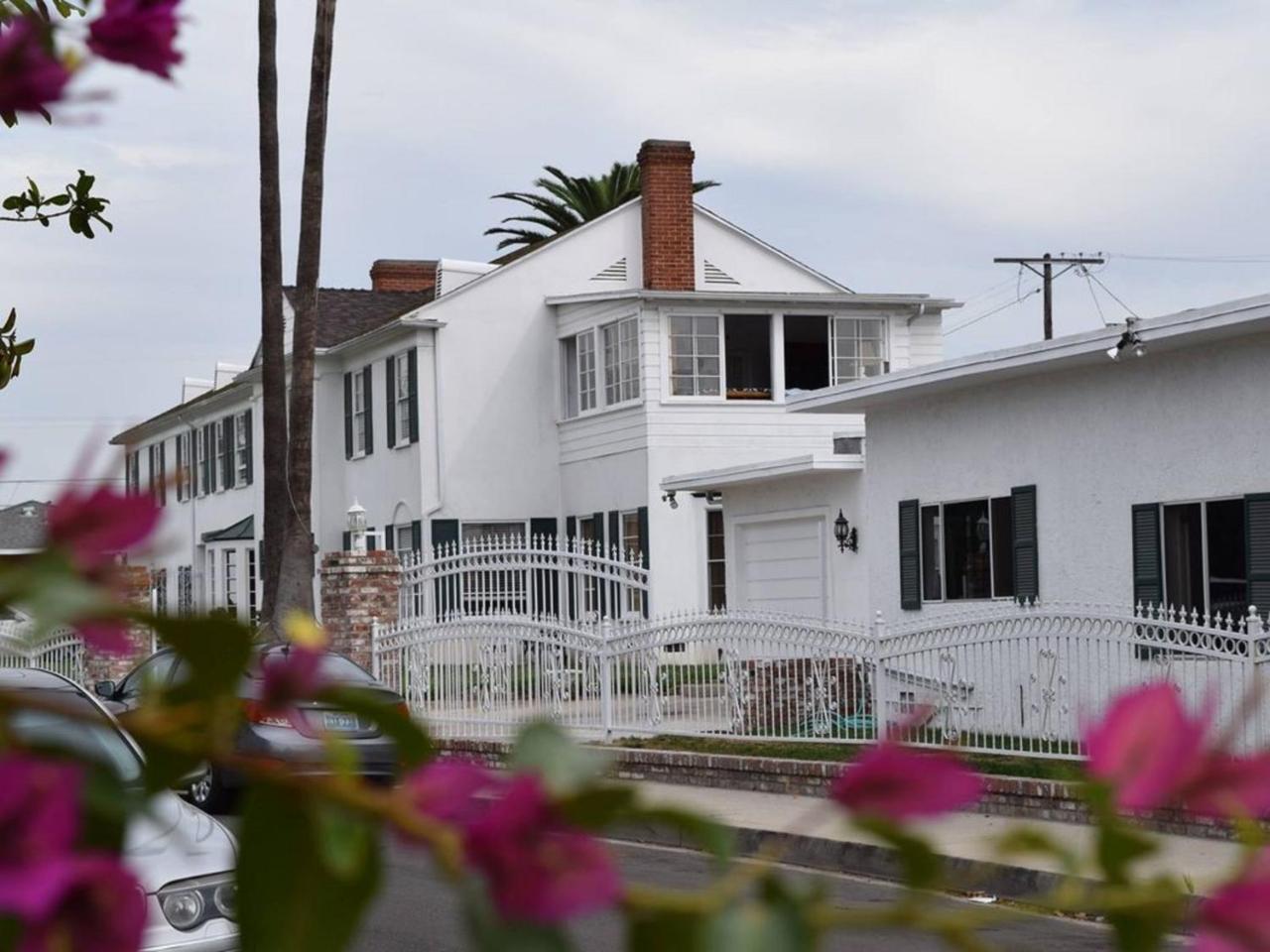 The Anderson Estates Hostel Los Angeles Exterior photo